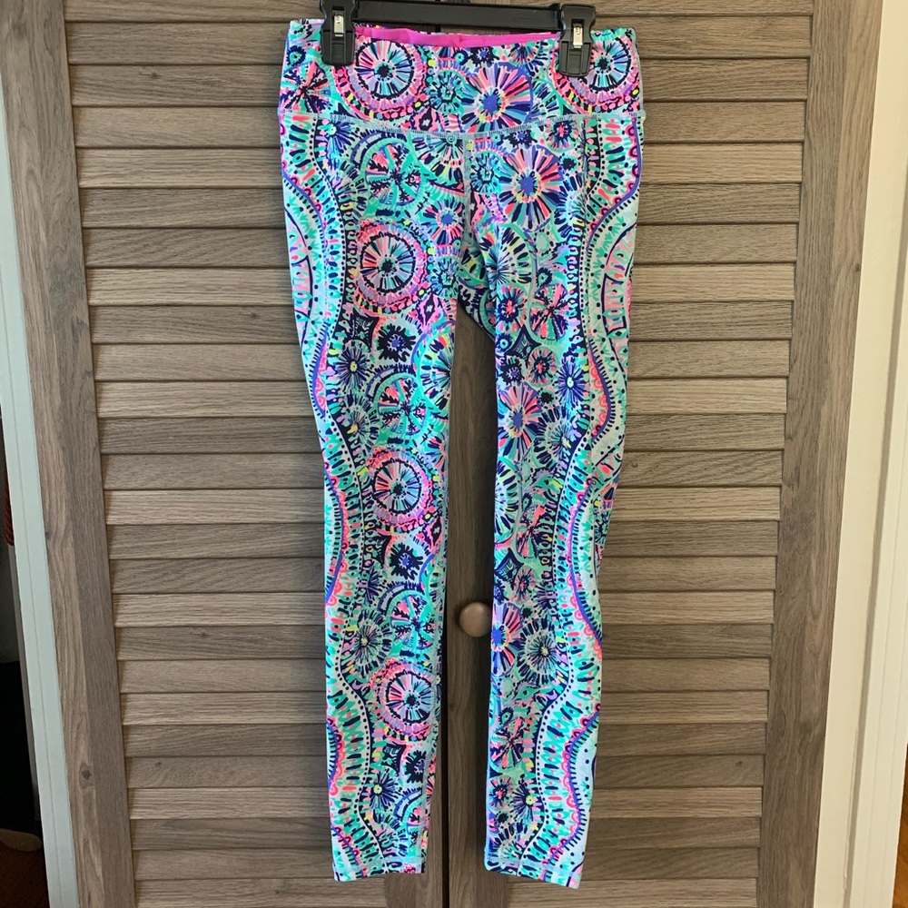 Lilly Pulitzer Luxletic Weekender Legging Small